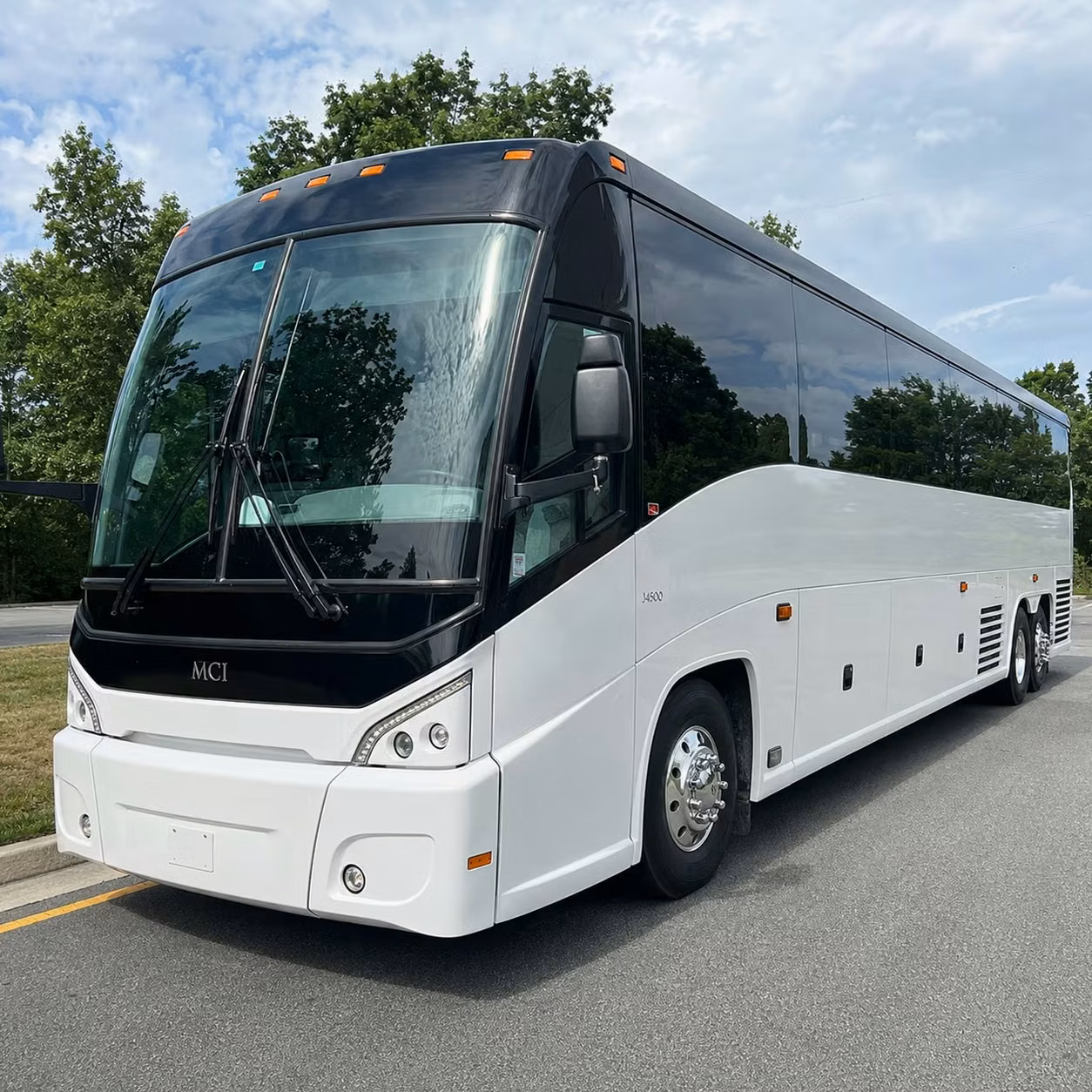 charterbusrentalwacotx com makes long distance corporate and convention travel from waco completely effortless