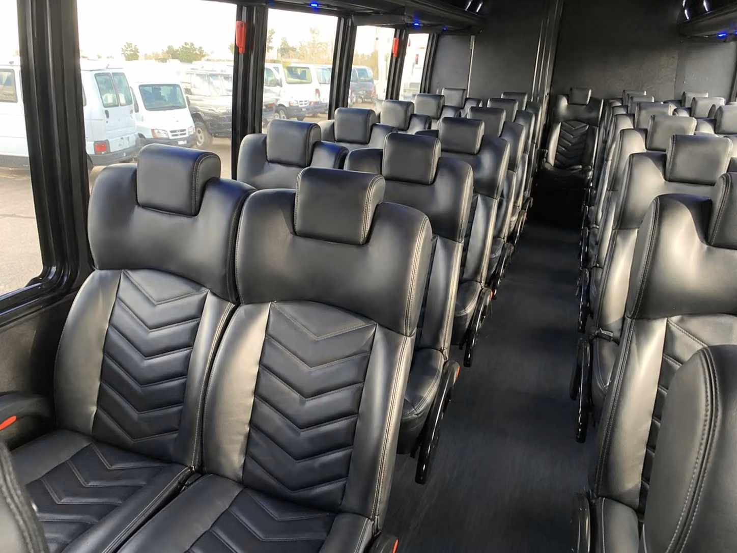 minibus rentals for smaller concert groups in waco